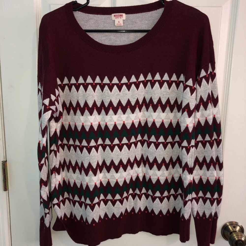 Maroon and heather gray designed sweater